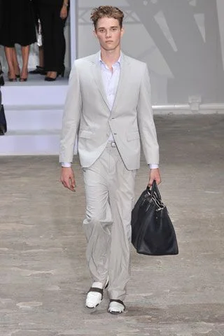 Look 14